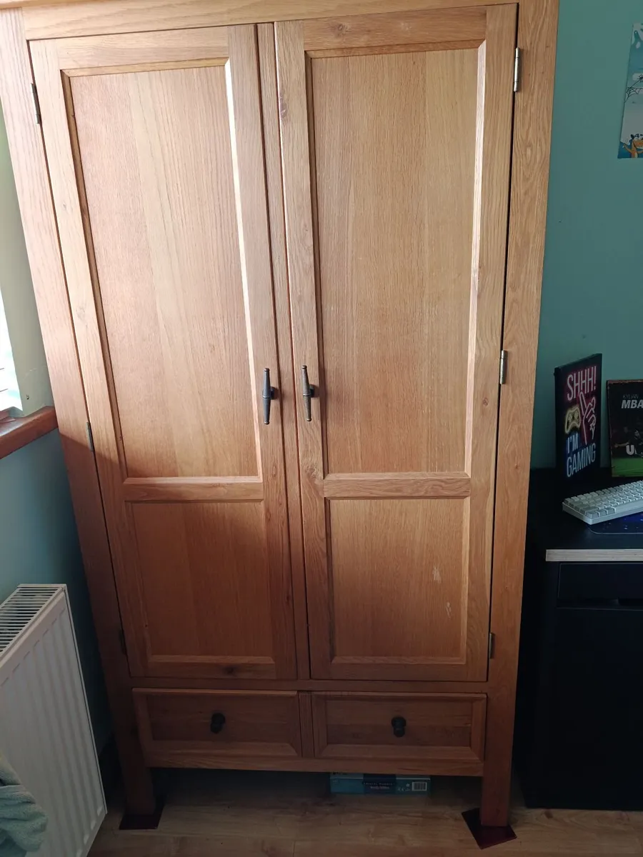 Solid oak wardrobe with matching lockers - Image 1