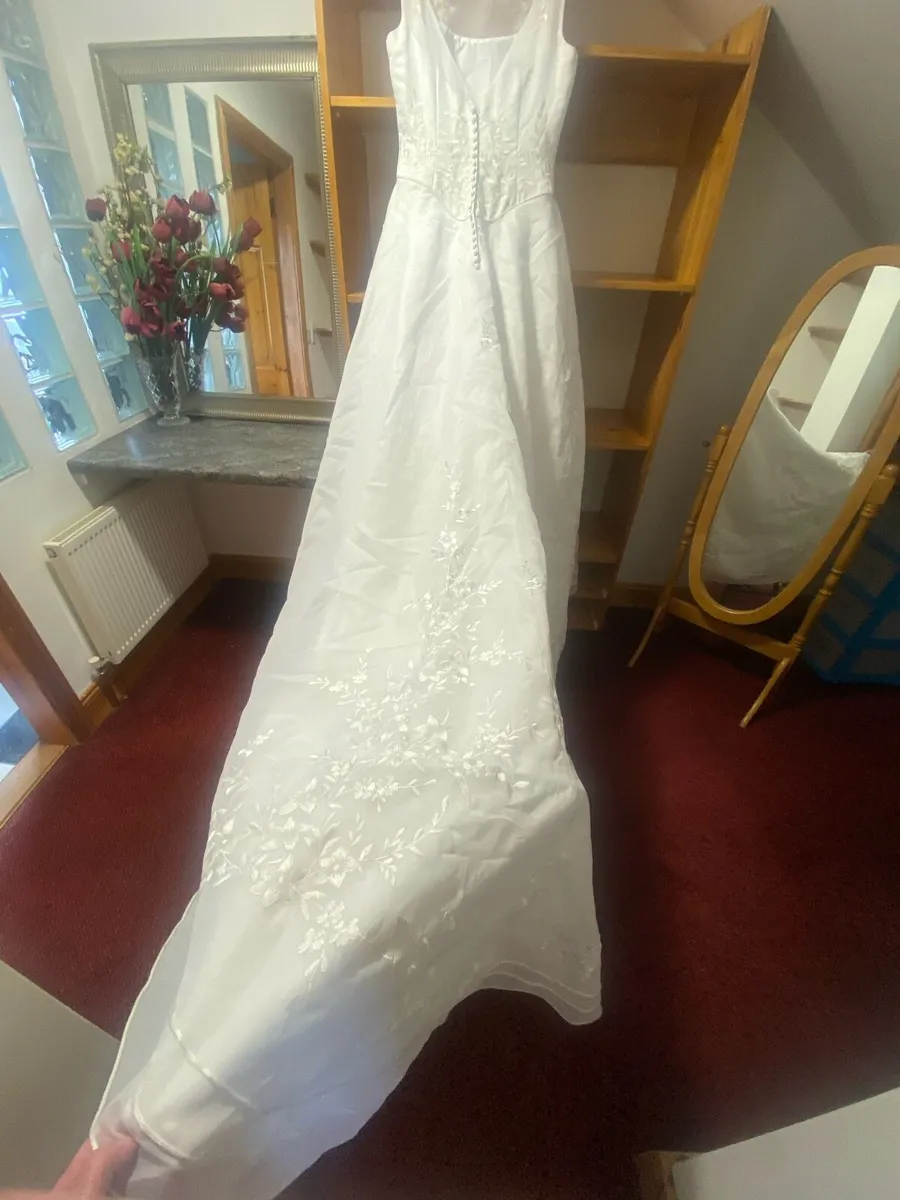 Wedding Dress - Image 4