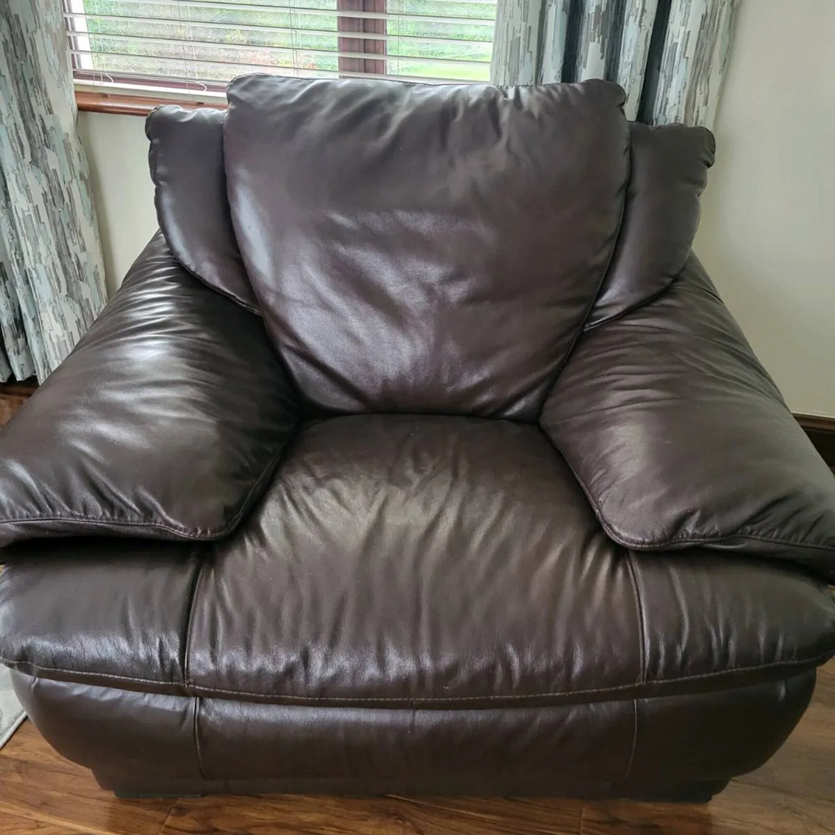 Three Seater, I Seater Couch - Image 1