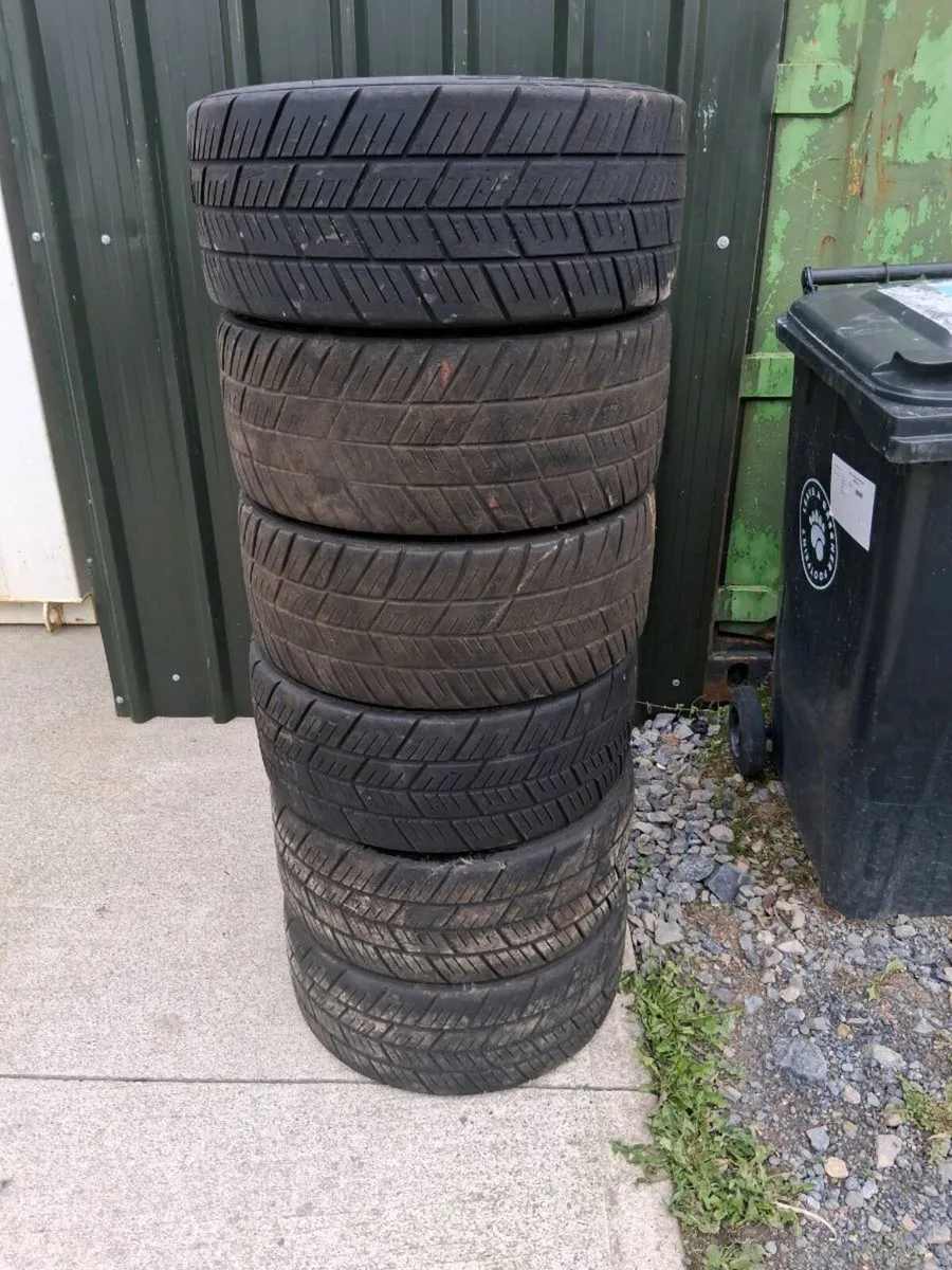 Wheels and tyres - Image 1