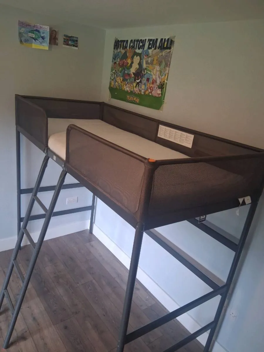 Loft bed - Image 3