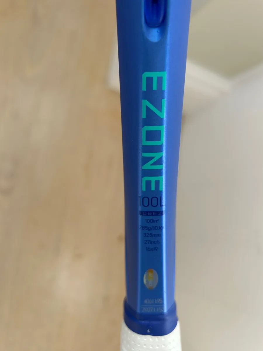Tennis Racket - Image 2