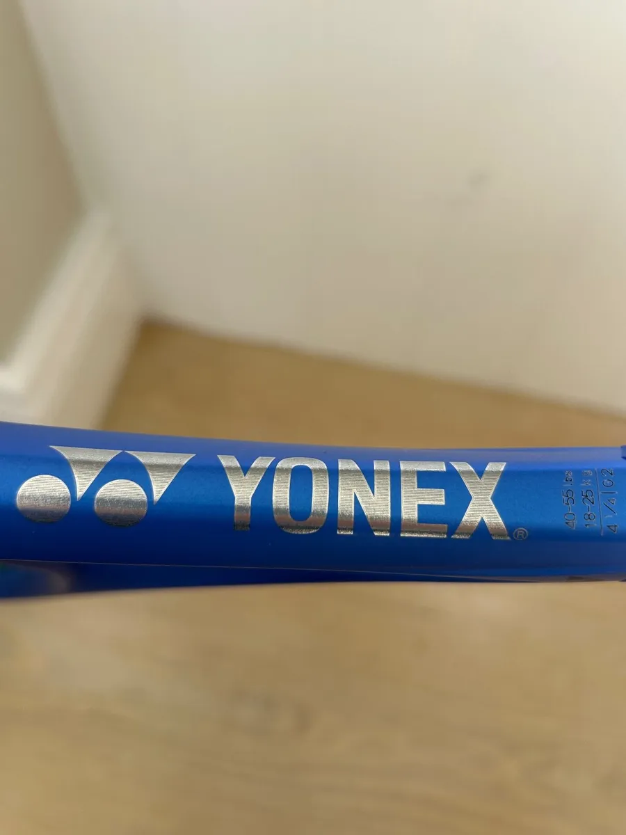 Tennis Racket - Image 3