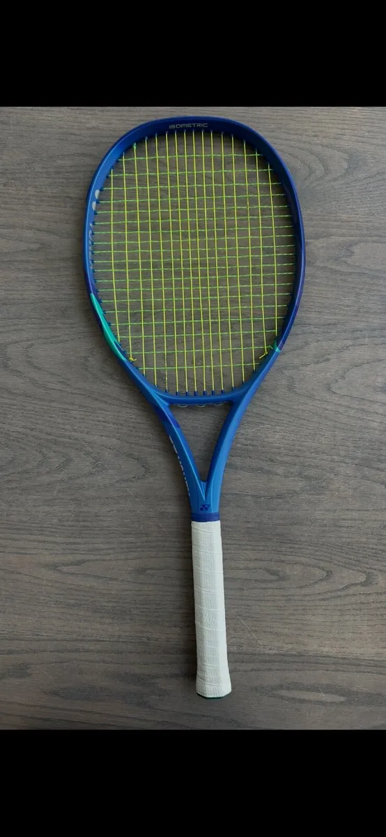 Tennis Racket - Image 4