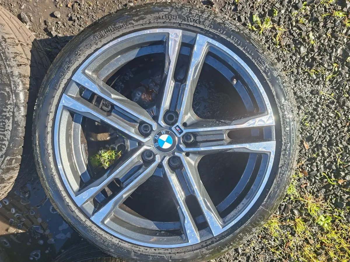 18" Genuine Bmw 1 or 2 Series M Sport Alloys with - Image 2