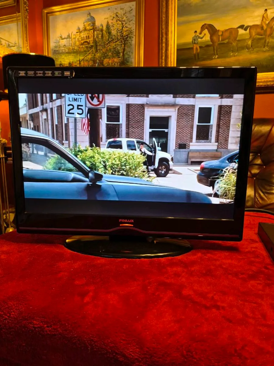 Finlux 22" FL 850 Tv - Image 3