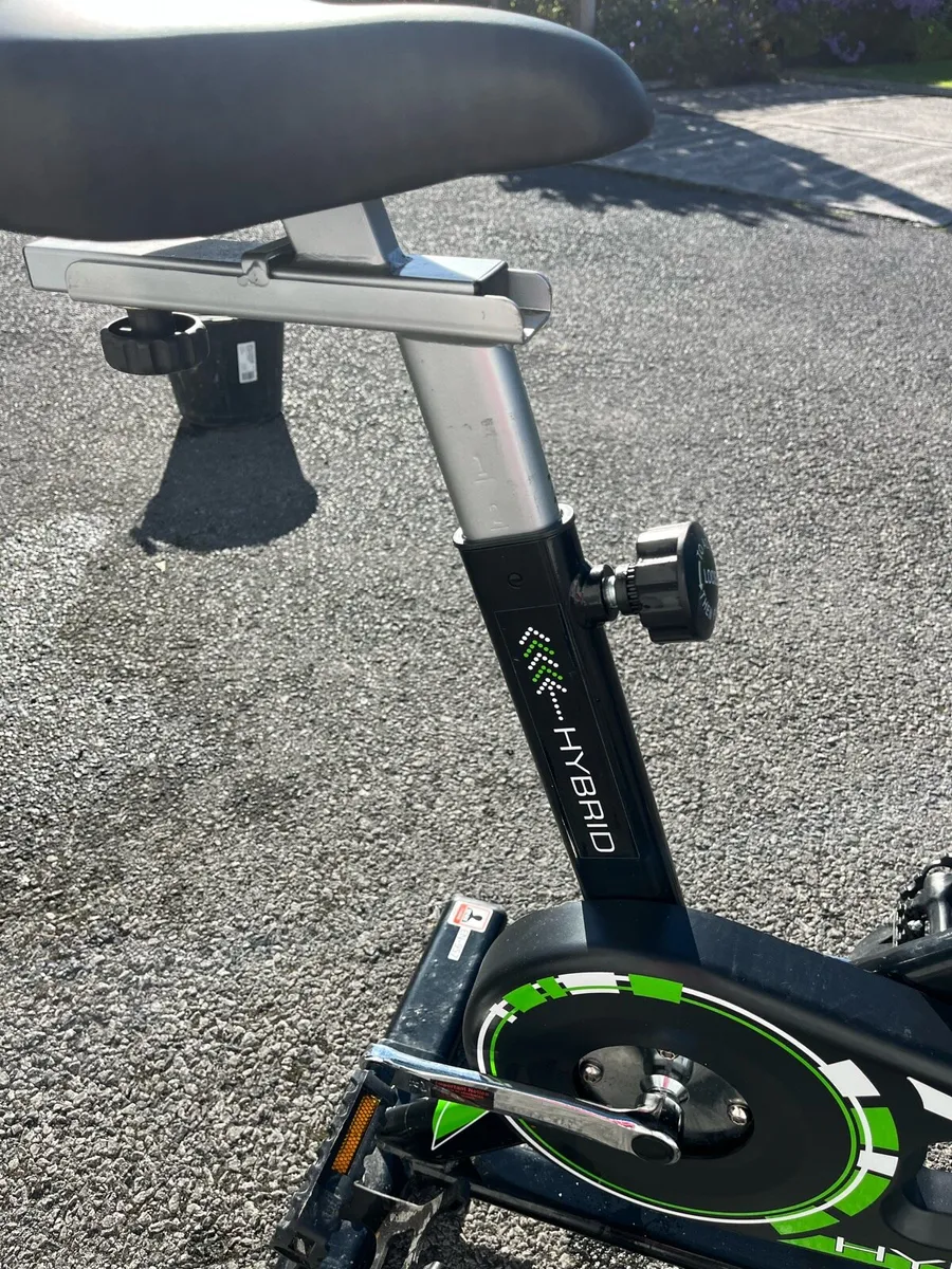 Roto Exercise Bike (pristine condition) - Image 3