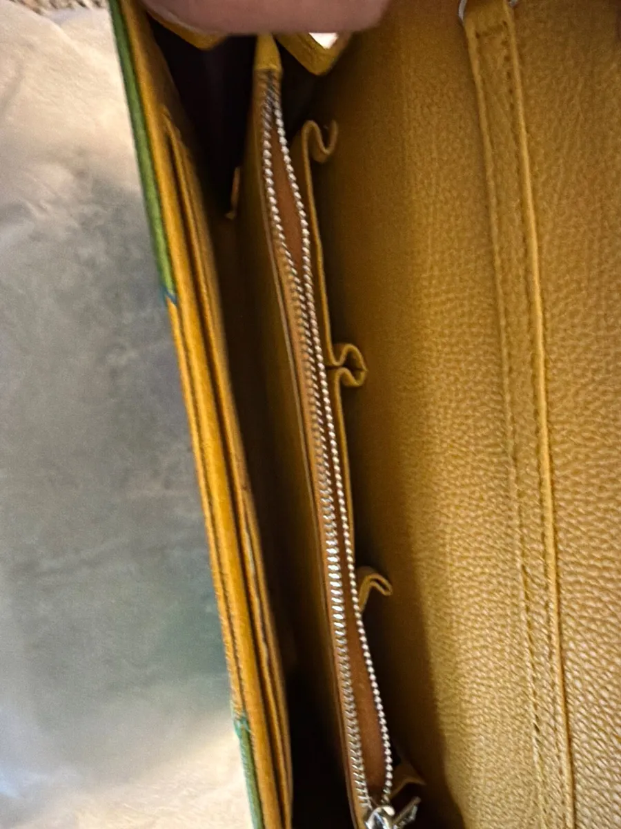 Ladies clutch bag - Image 2