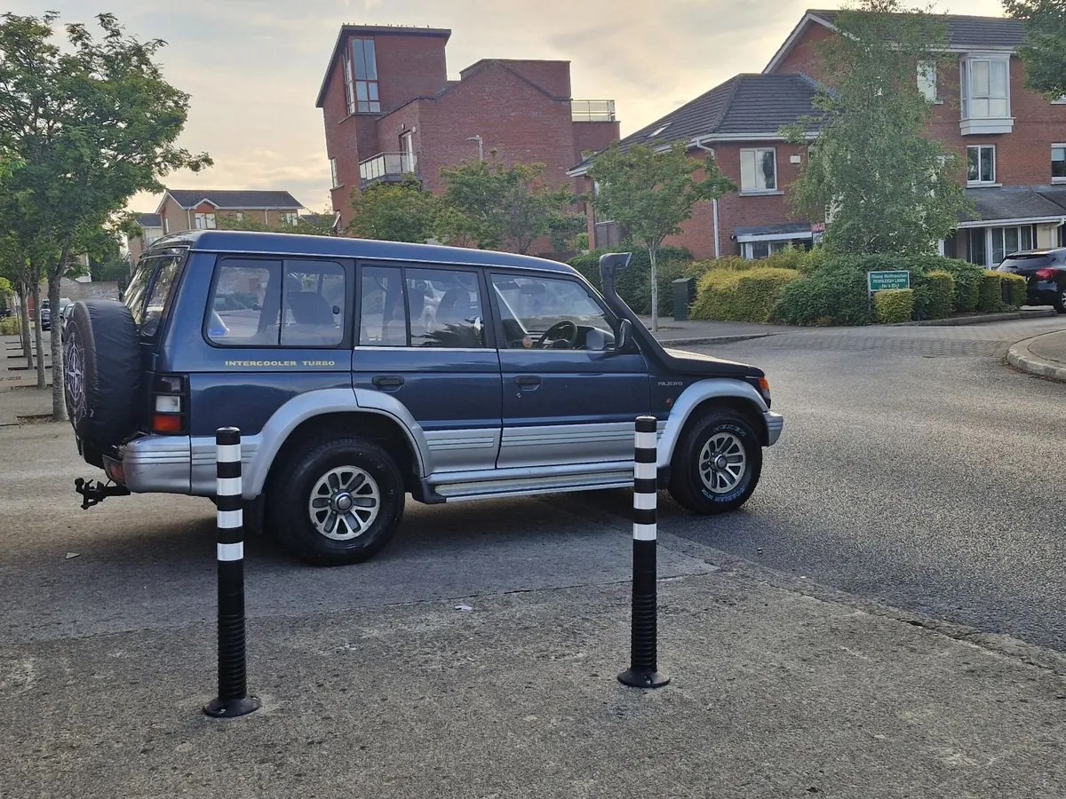 Mitsubishi Pajero 1994 - Image 1