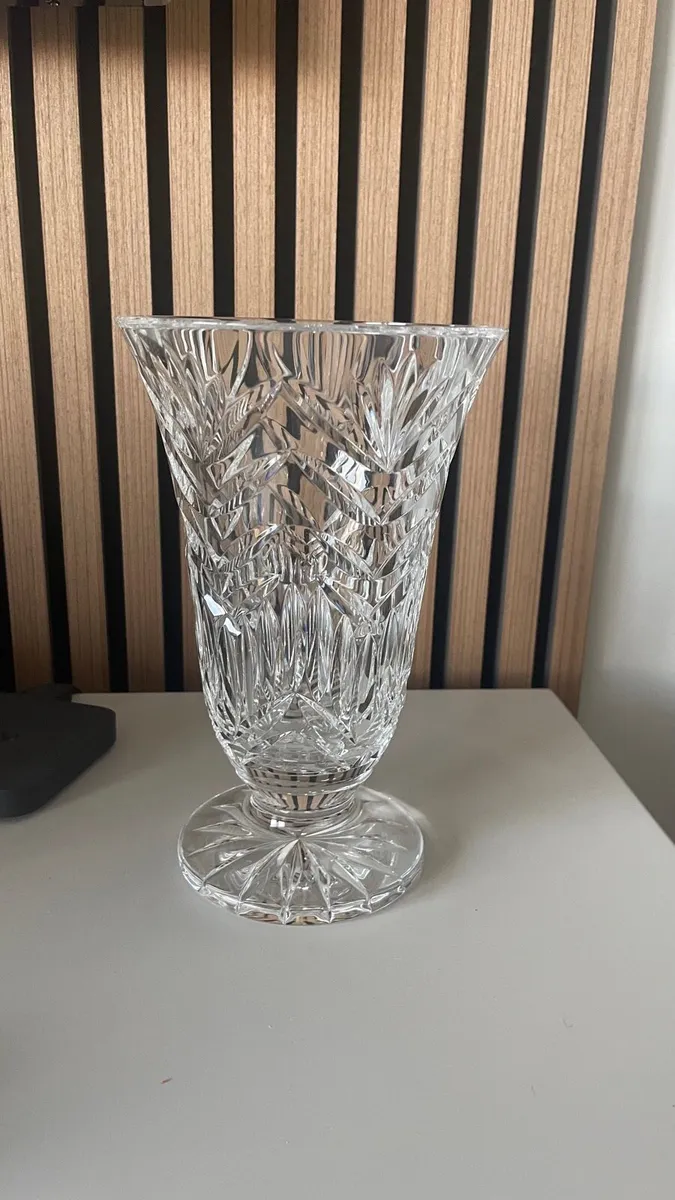 Waterford crystal vase - Image 1