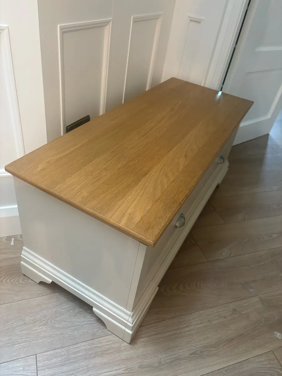 Solid Light Grey Blanket Box with Oak Lid - Image 2