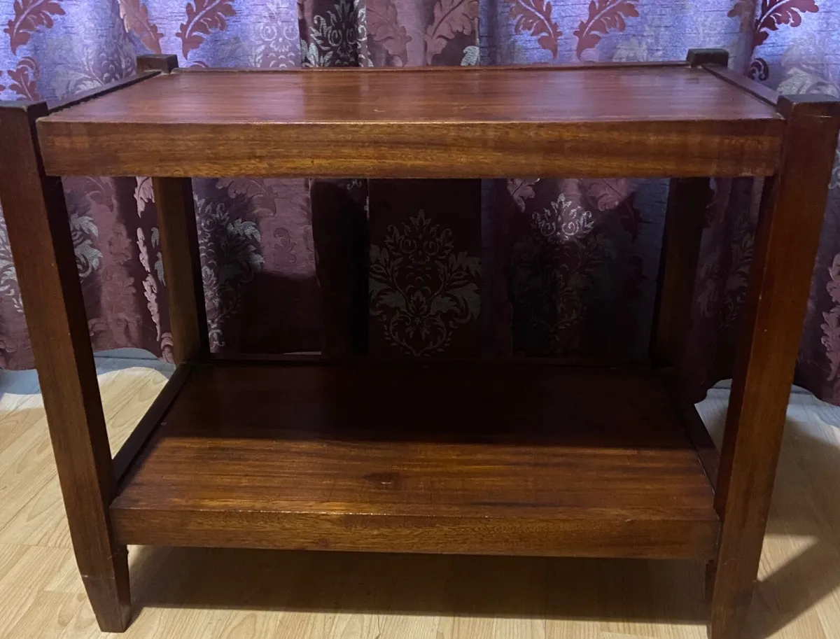 Coffee/Side Table - Image 1