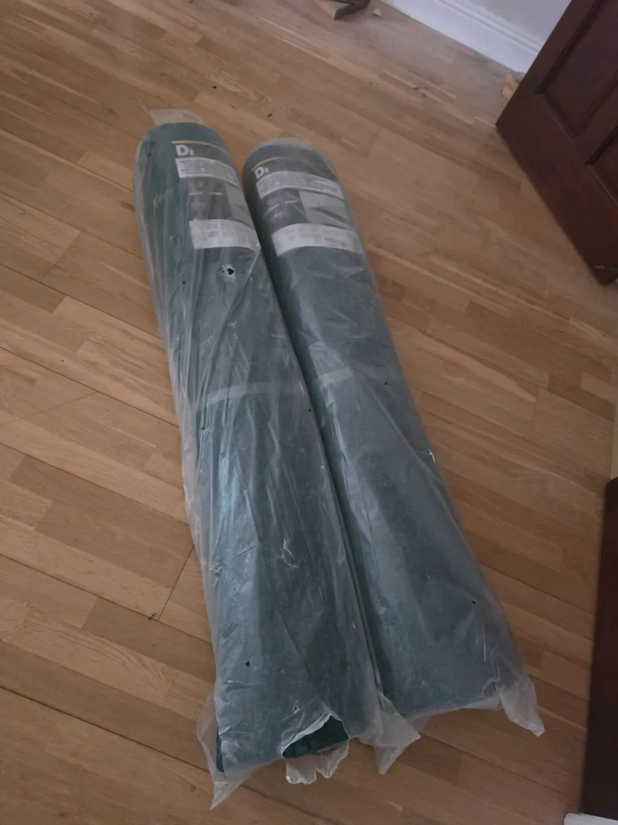 Roll of Supreme Carpet - Costs 1200 see Rec - Image 4