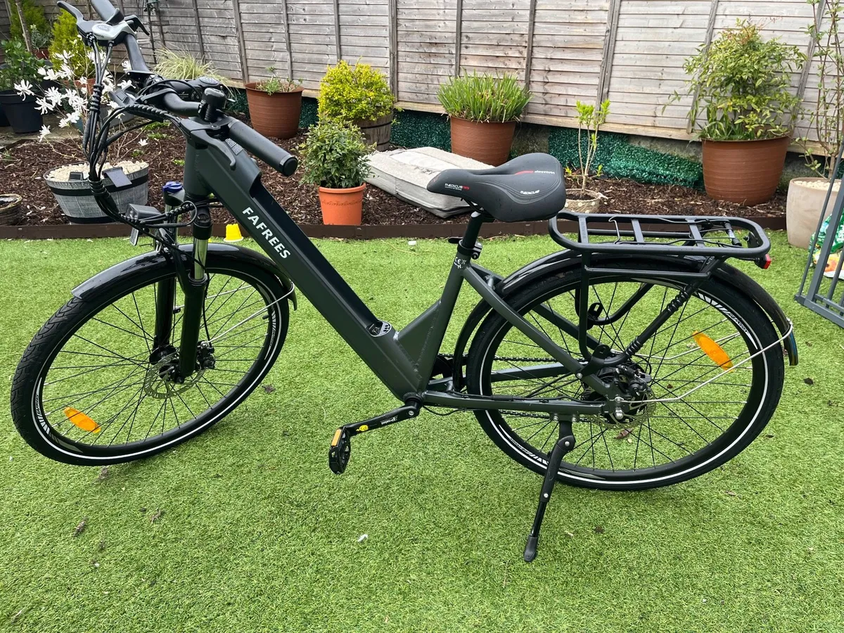 Fafrees F28 Electric Bike – Barely Used - Image 3