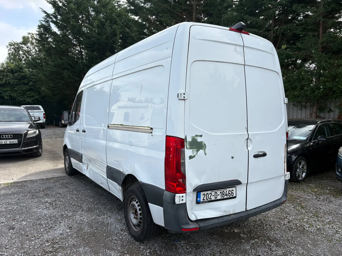 Mercedes Sprinter MWB 85 K miles only -Perfect Van - Image 2