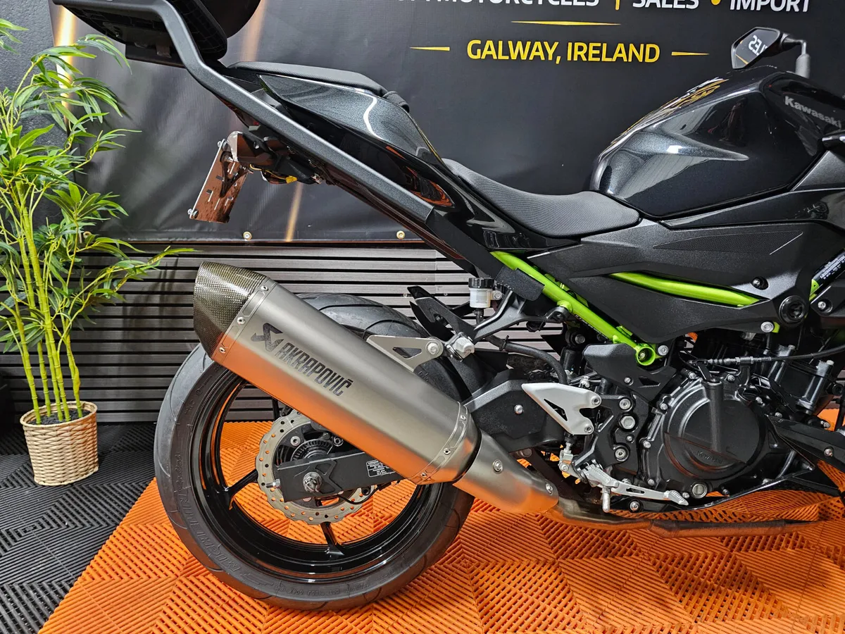 Kawasaki Z400 - Image 3