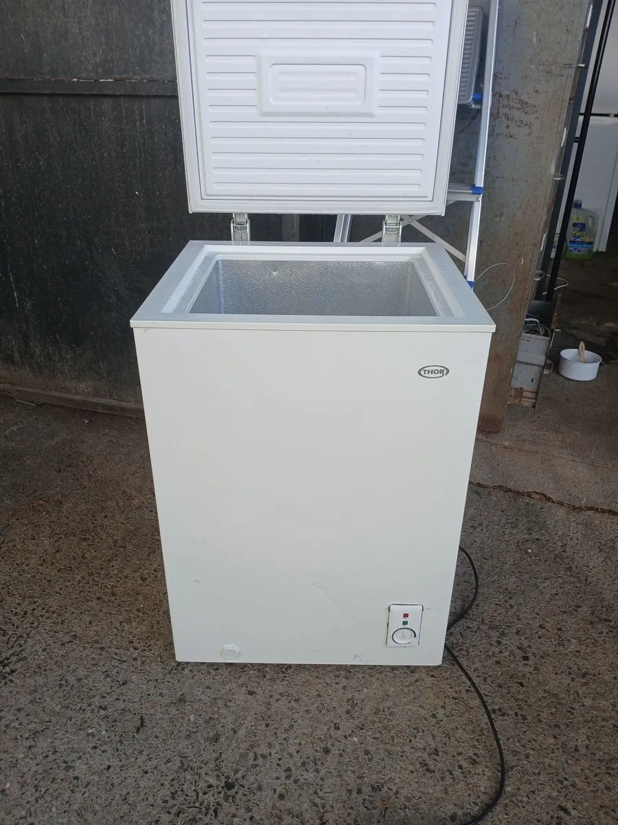 CHEST FREEZER FOR SALE - Image 1