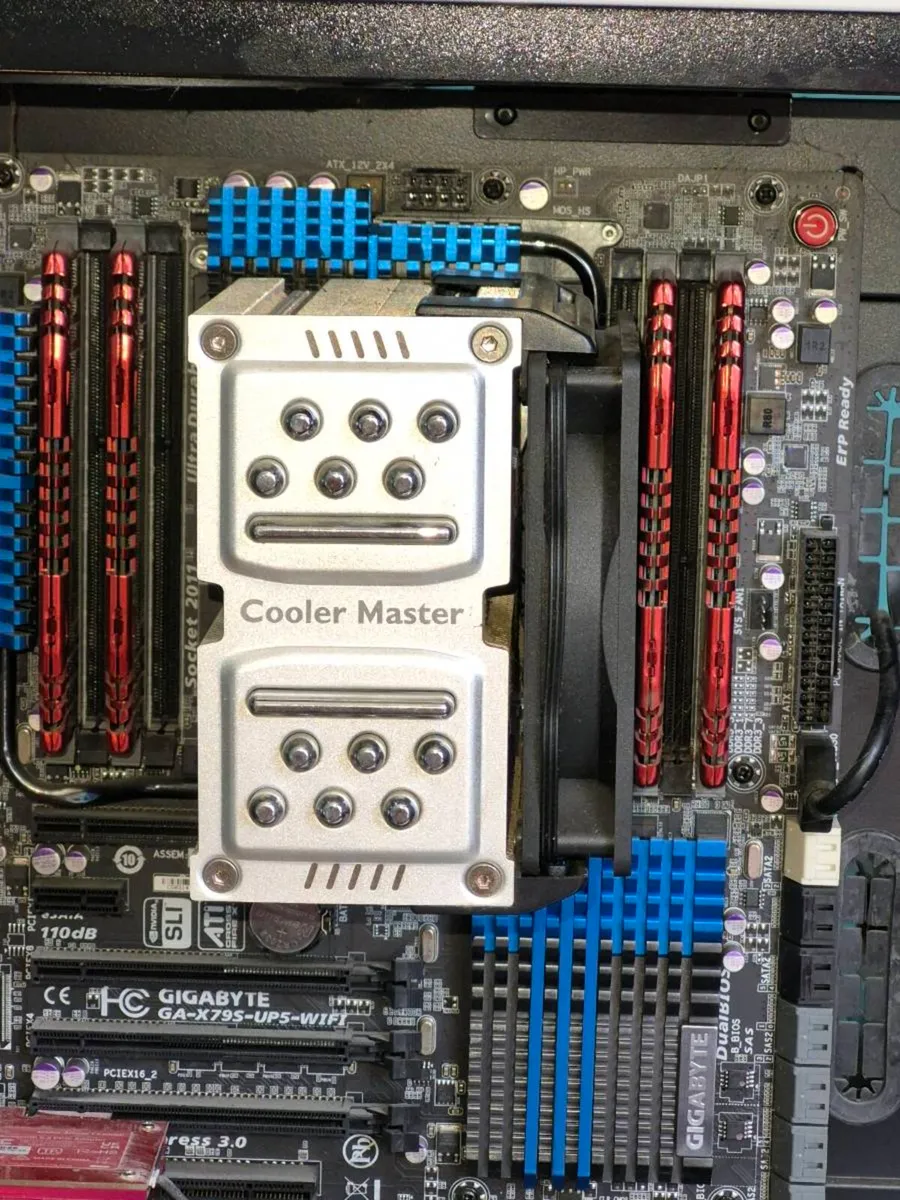 Intel i7 Extreme Edition X79 Bundle - Gigabyte X79 - Image 3