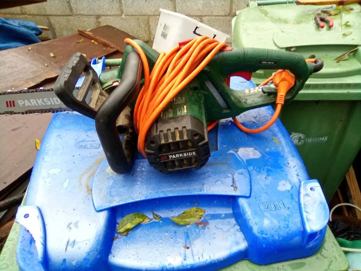 Electric. Chainsaw - Image 4
