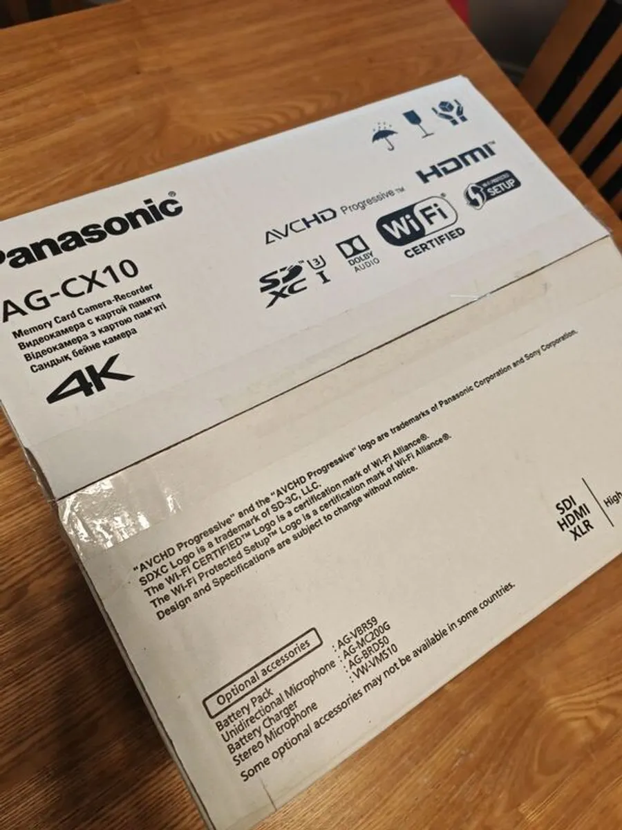 Panasonic Ag CX10 4K Camera - Mint Condition - Image 3