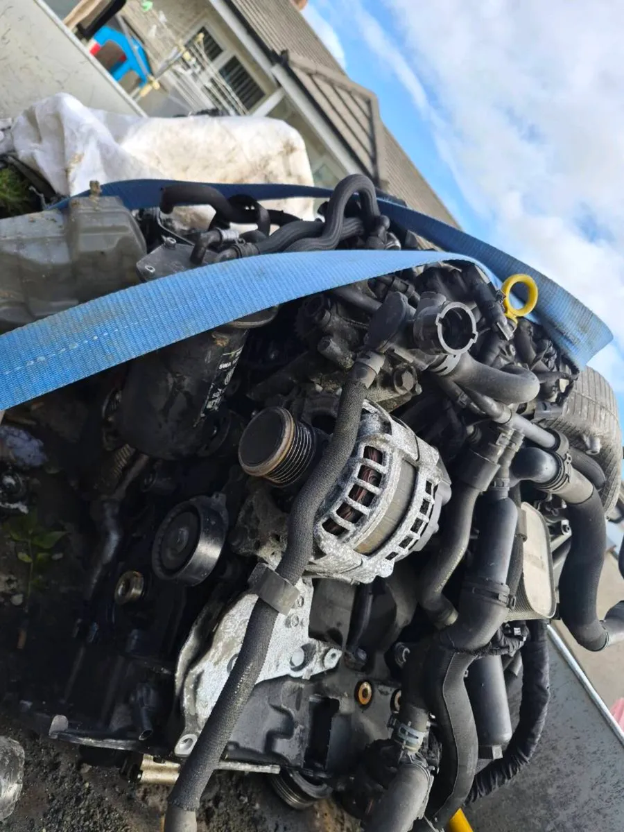 Volkswagen Passat engine 2021 - Image 1