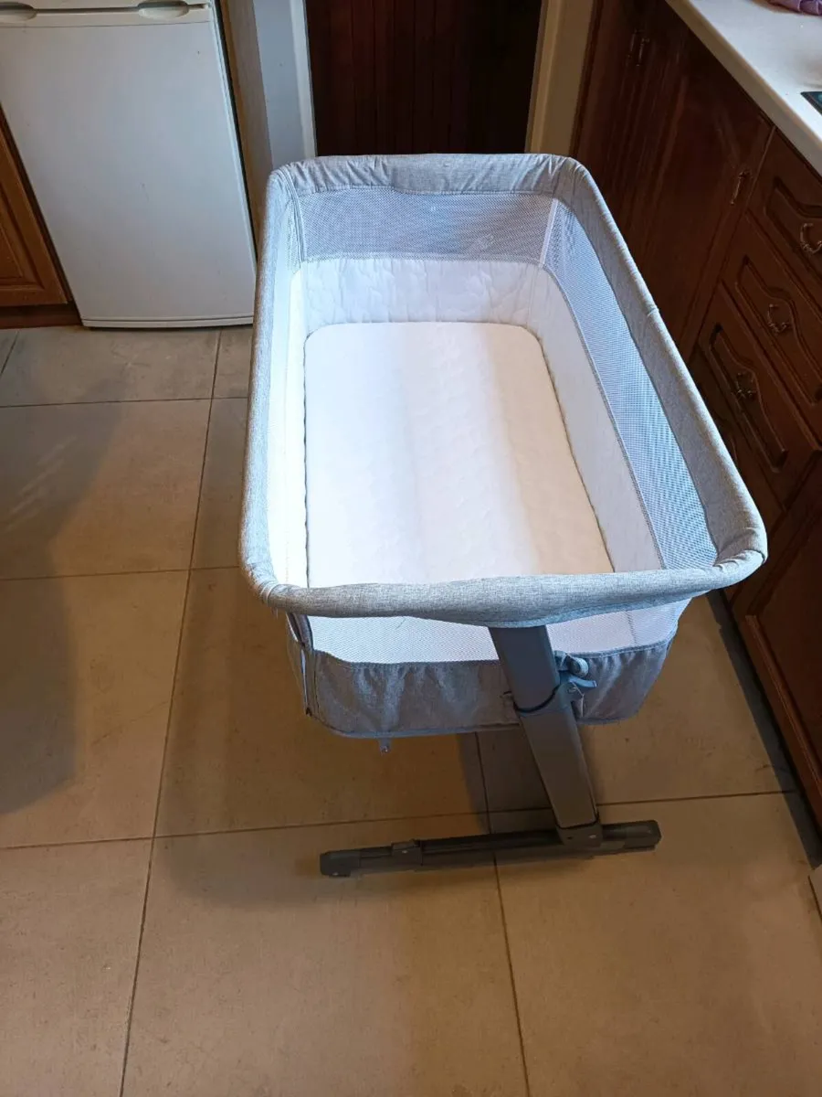 Bedside Crob - Image 1