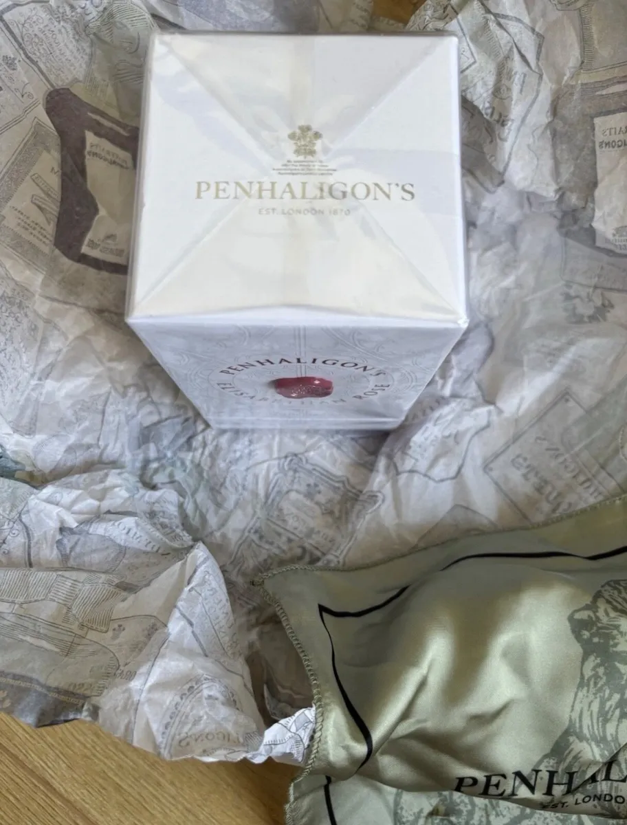 Perfume - Image 3