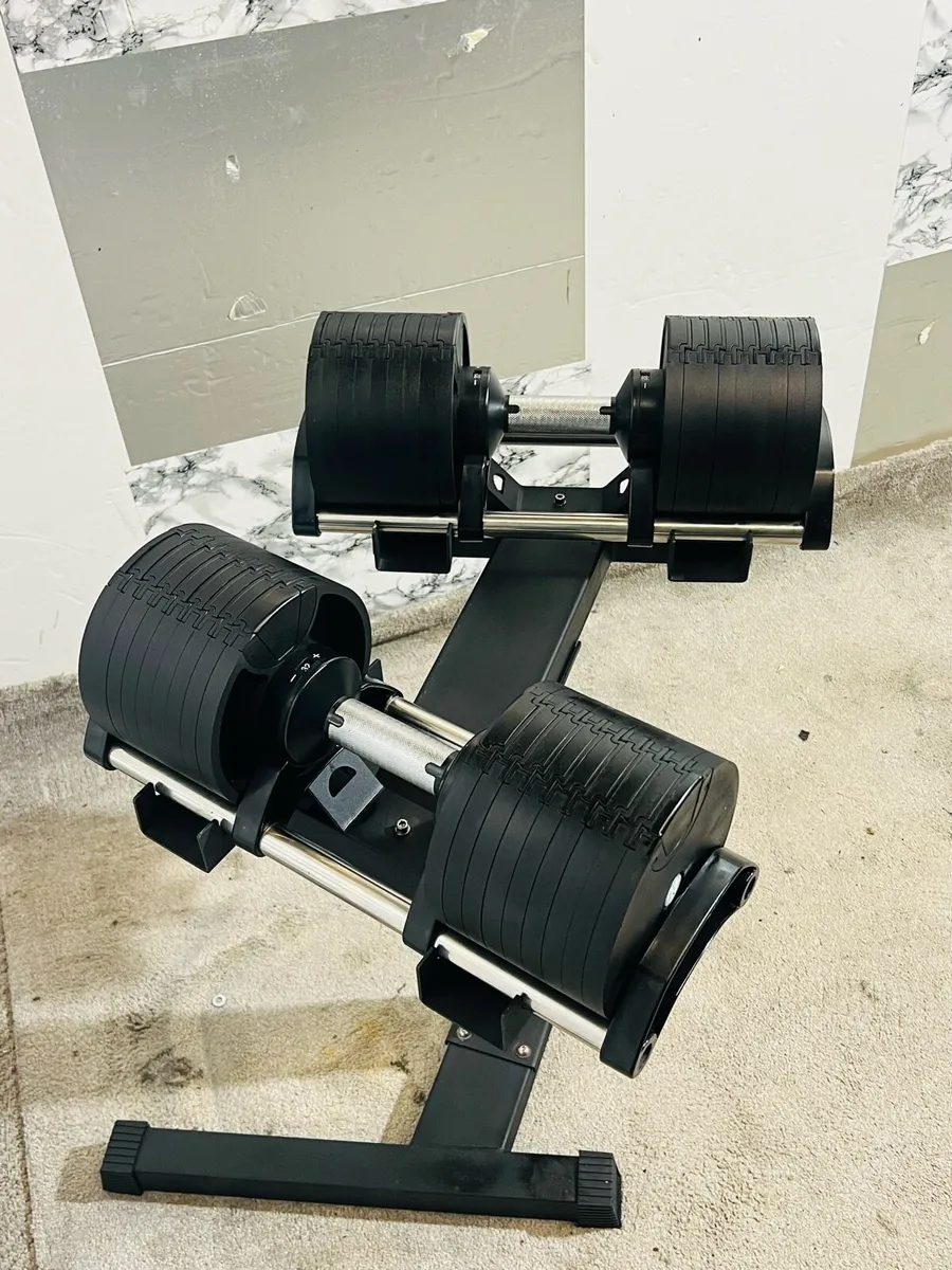 TWIST HANDLE ADJUSTABLE DUMBBELLS WITH STAND - Image 3