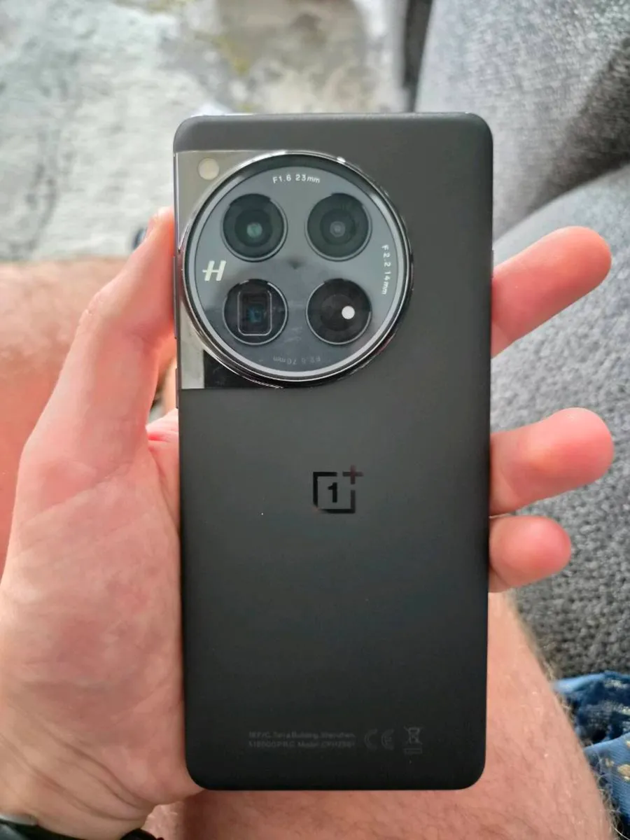 Oneplus 12 - Image 1
