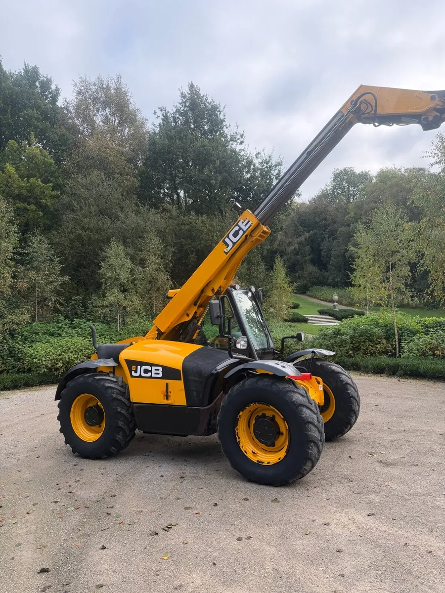 JCB 526-56 - Image 1