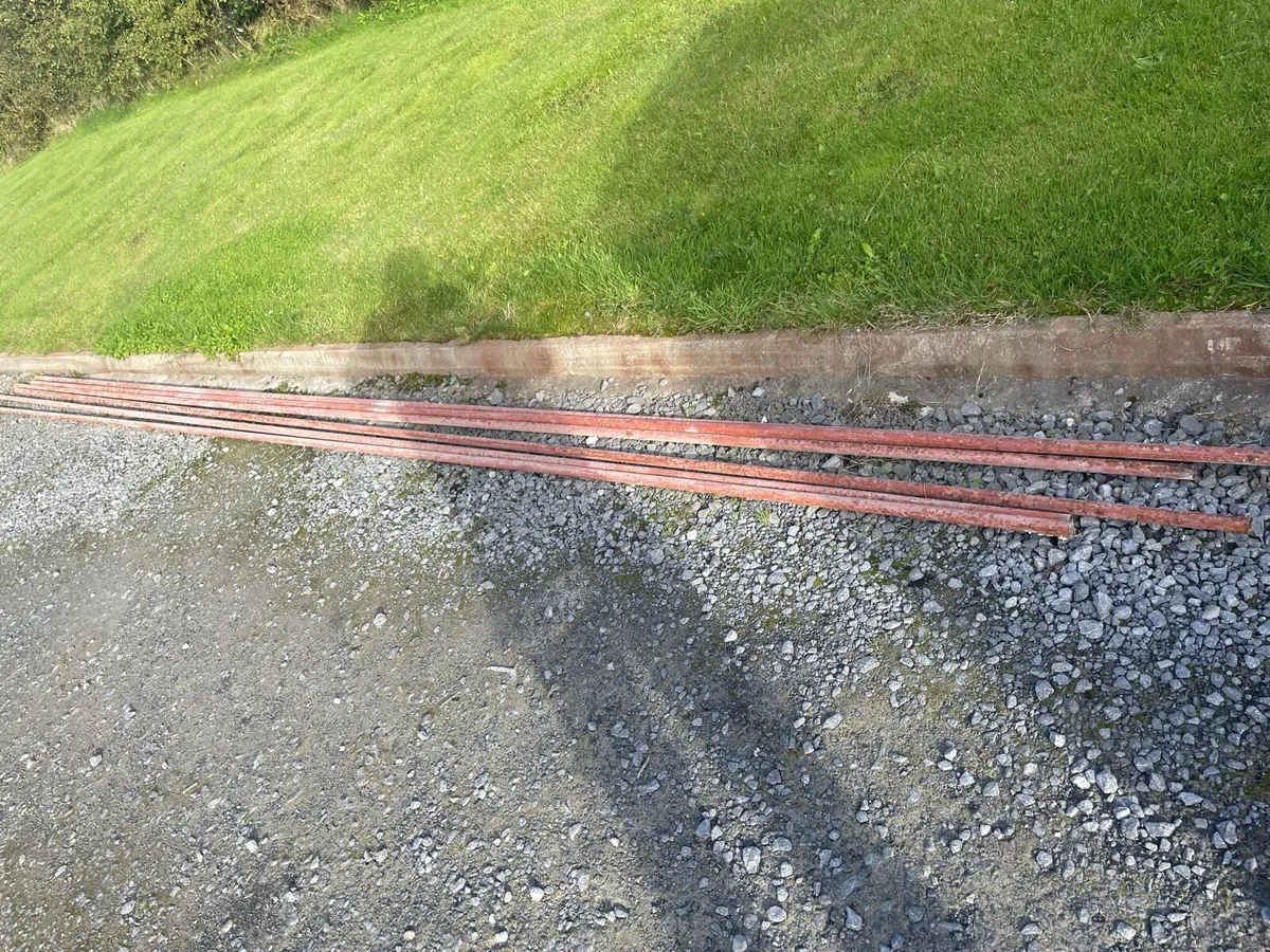 Metal tube - Image 2
