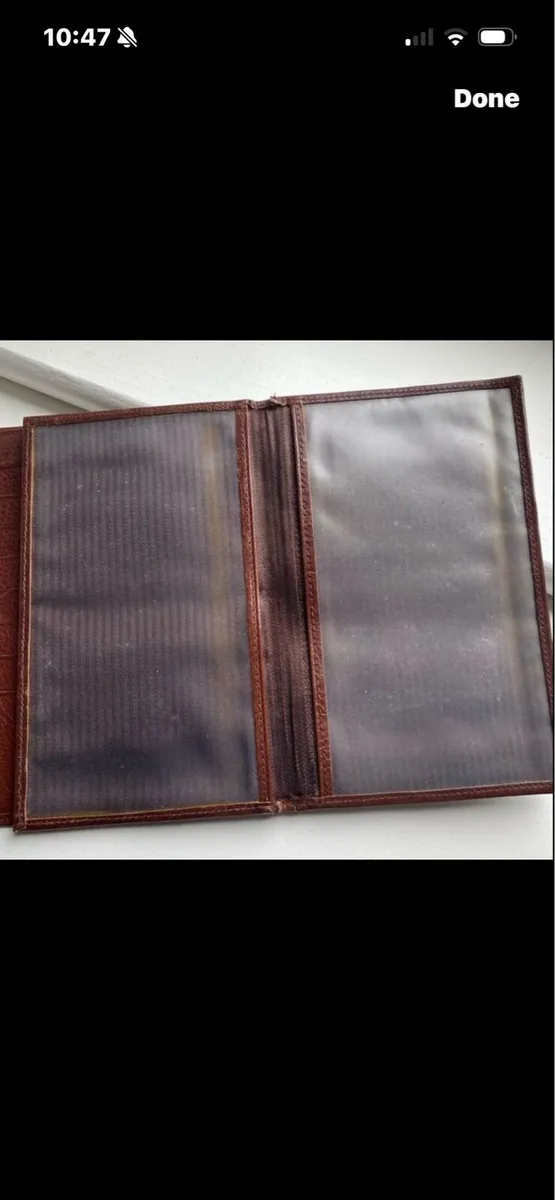 Quality Leather Travel Wallet - Image 4
