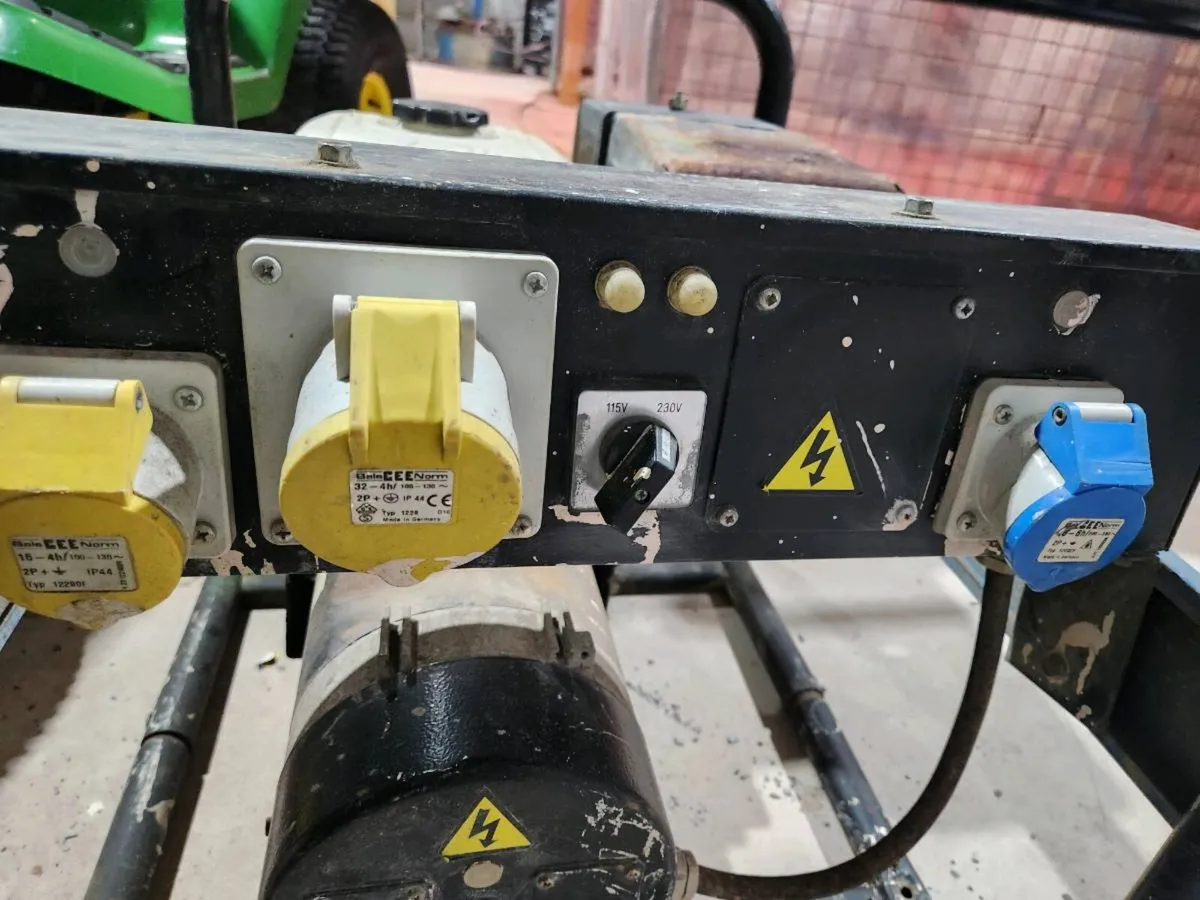 Sdmo 4.6kva generator - Image 2