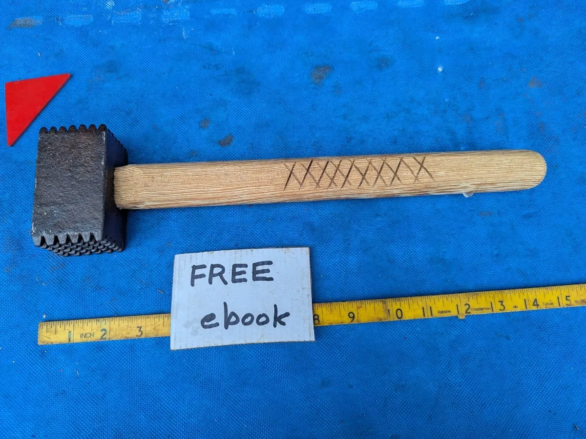 Stone Mason's Bushing Hammer - Image 1