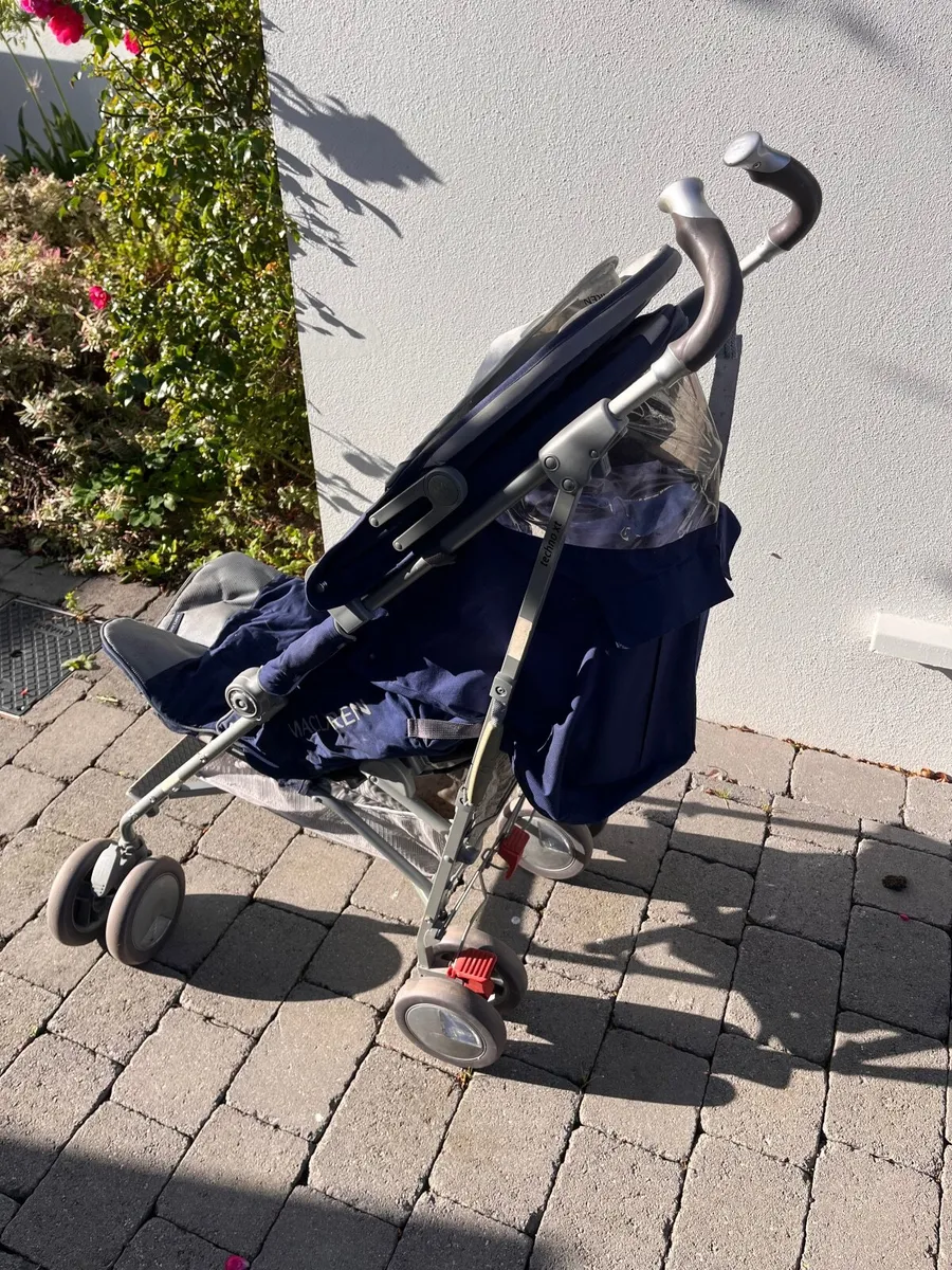 Maclaren foldable buggy - Image 2