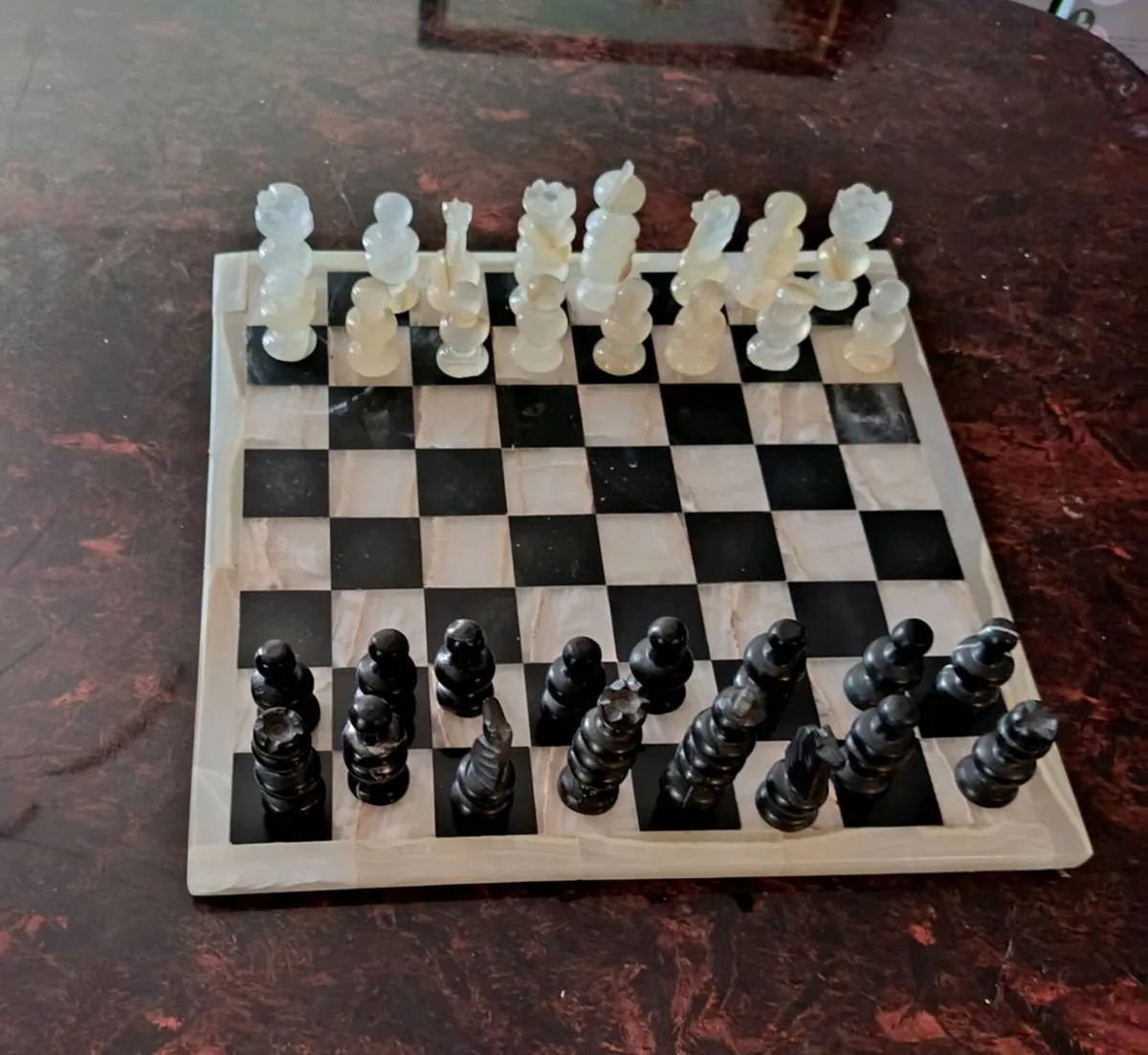 Large and heavy marble chess set - Image 1
