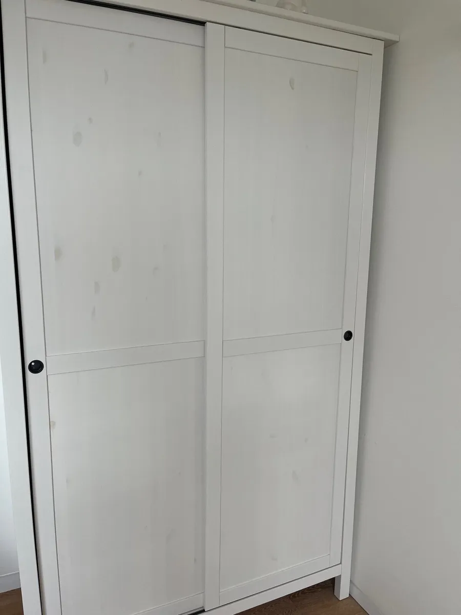 Bedroom furniture - Image 3
