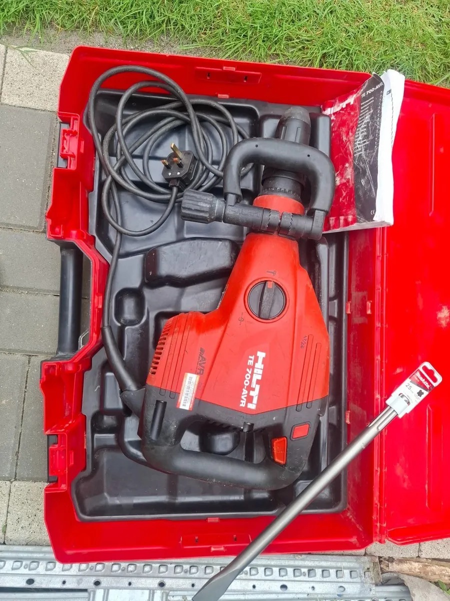 Hilti te700  WARRANTY 6-MONTHS/RECEIPT - Image 1