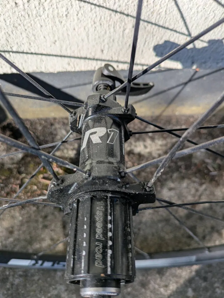 Giant P-SLR1 and P-SL0 wheels - Image 1