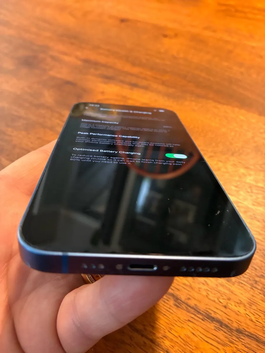 iPhone 13 a 128gb - Image 2