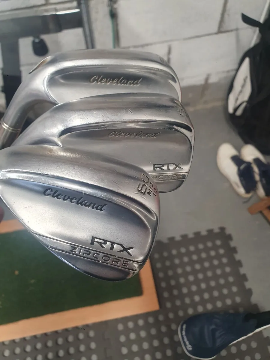 Golf Clubs - Image 4