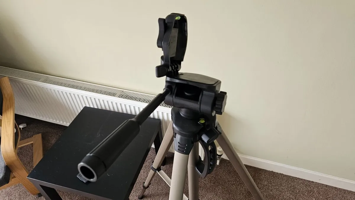 Camera and Telescope Tripod - Image 4