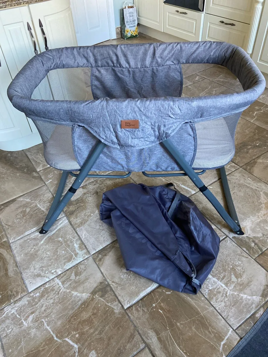 Kango Baby. Elegance. Travel. Cot - Image 1