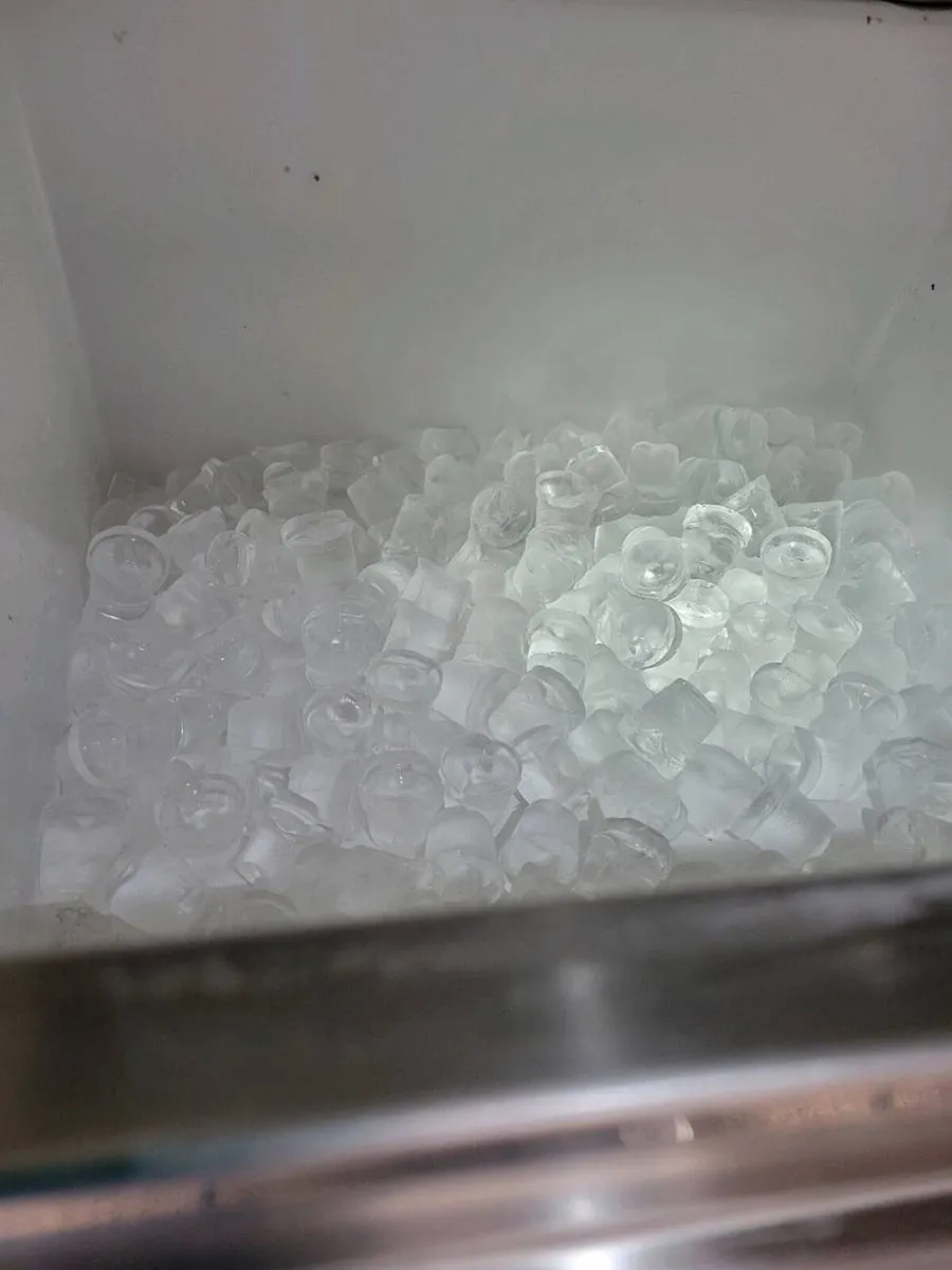 Ice Maker Machine EURFRIGOR 50 - Image 4