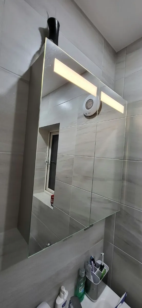 Dansani LED Illuminated Mirror Cabinet - Image 3