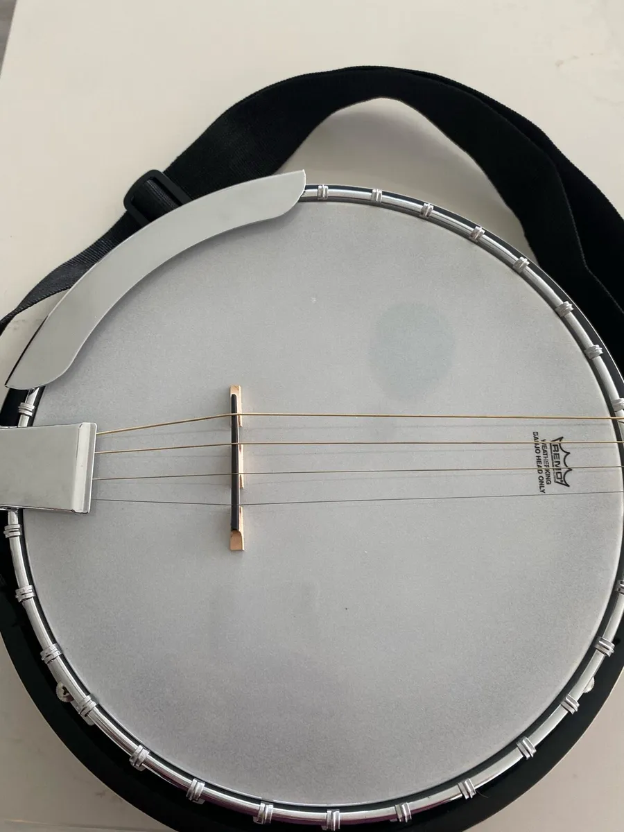 Clareen 17 fret Banjo - Image 3