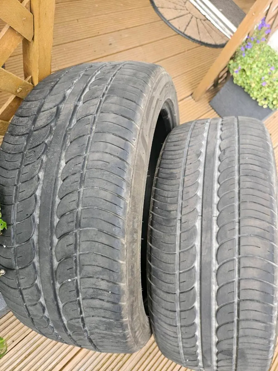 2x 245/45 R19 Tyres – 80% thread - Image 3