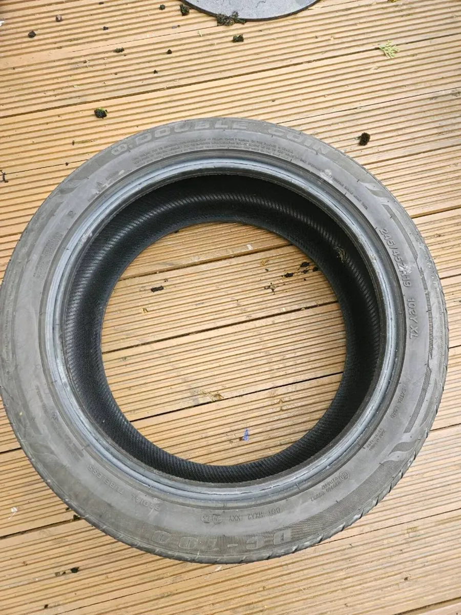 2x 245/45 R19 Tyres – 80% thread - Image 4
