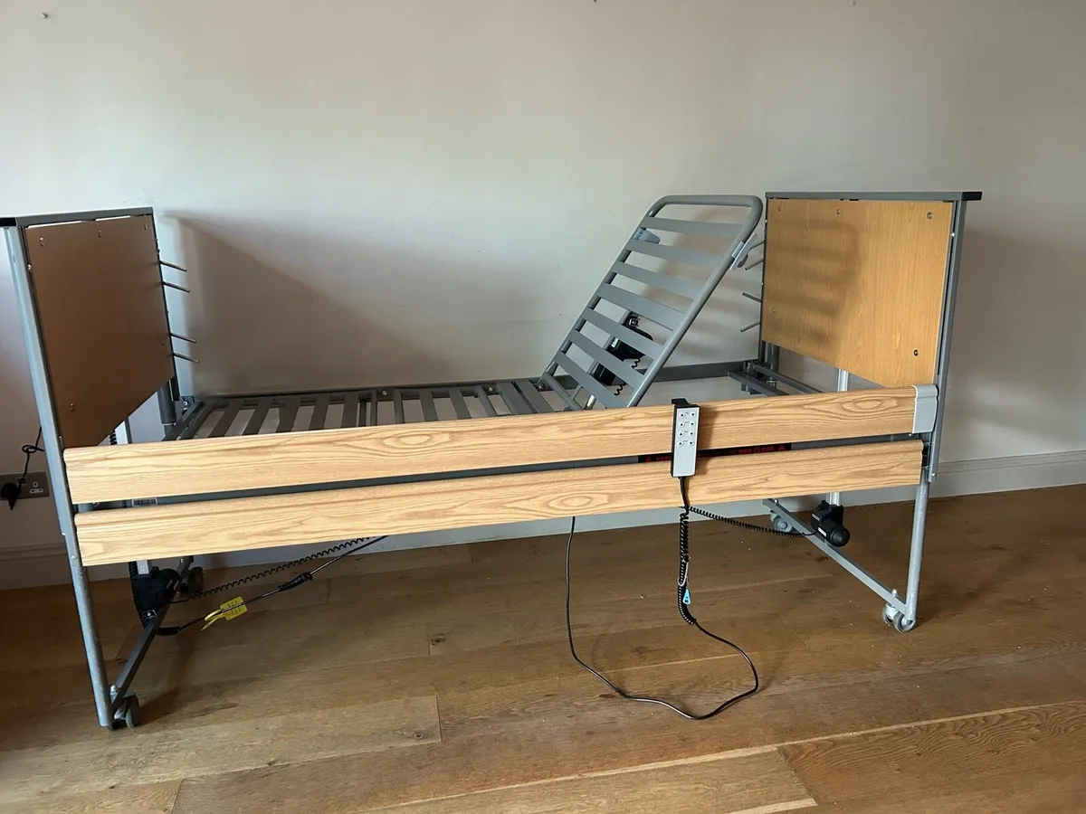 Community Hospital Bed - Image 2