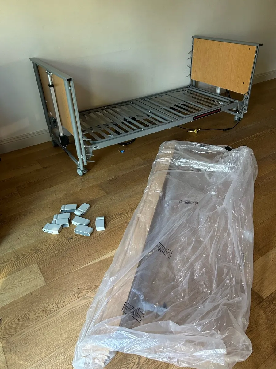 Community Hospital Bed - Image 4
